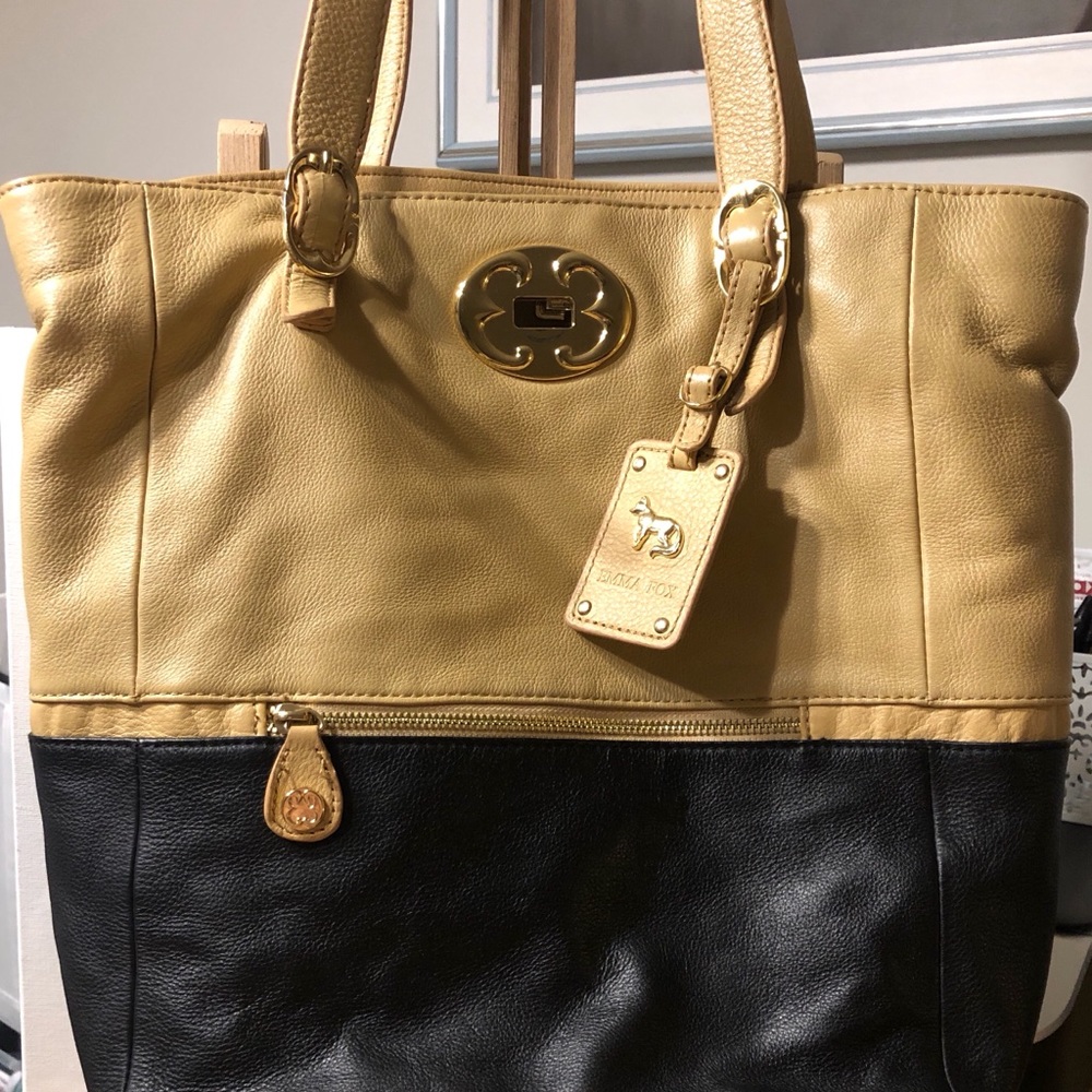 Emma Fox Large Shoulder Handbag Black & Beige
